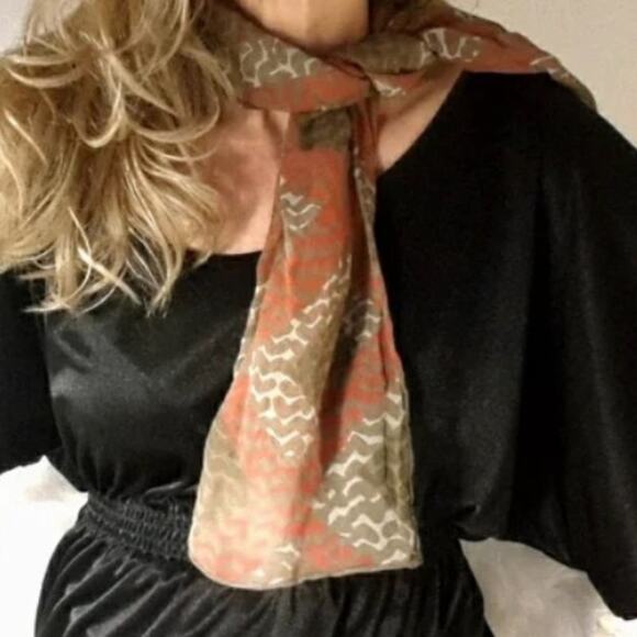 100% RAW SILK Scarf Long Scarf Neutral Earthy Brown Minimalist Avante Garde VNTG - Picture 5 of 5